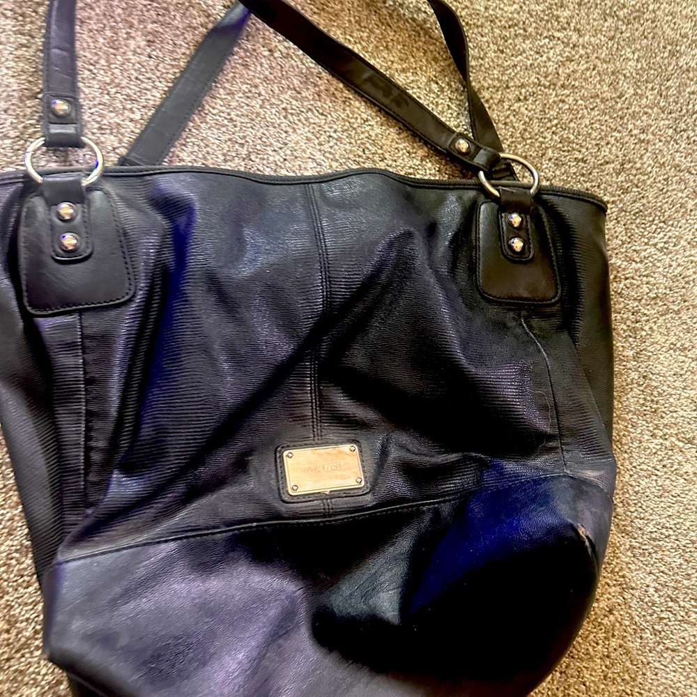 Large Nine West purse excellent condition